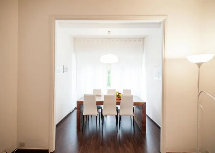 Base In The Appio Latino Apartment